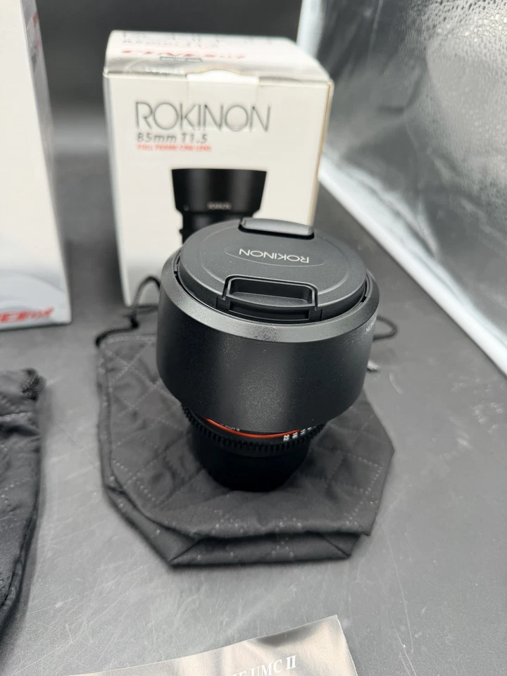 Rokinon Cine DS T1.5 Cine Lens Kit for Canon EF 35mm, 50mm, 85mm Very Light Use - Image 2 of 4