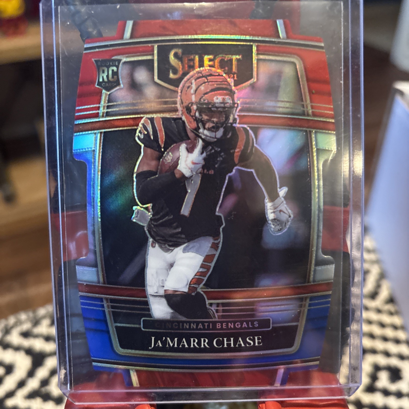 2021 Panini Select - Concourse Ja'Marr Chase #47 Red & Blue Prizm Die-Cut (RC)