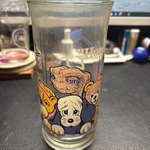 1982 ET Glass