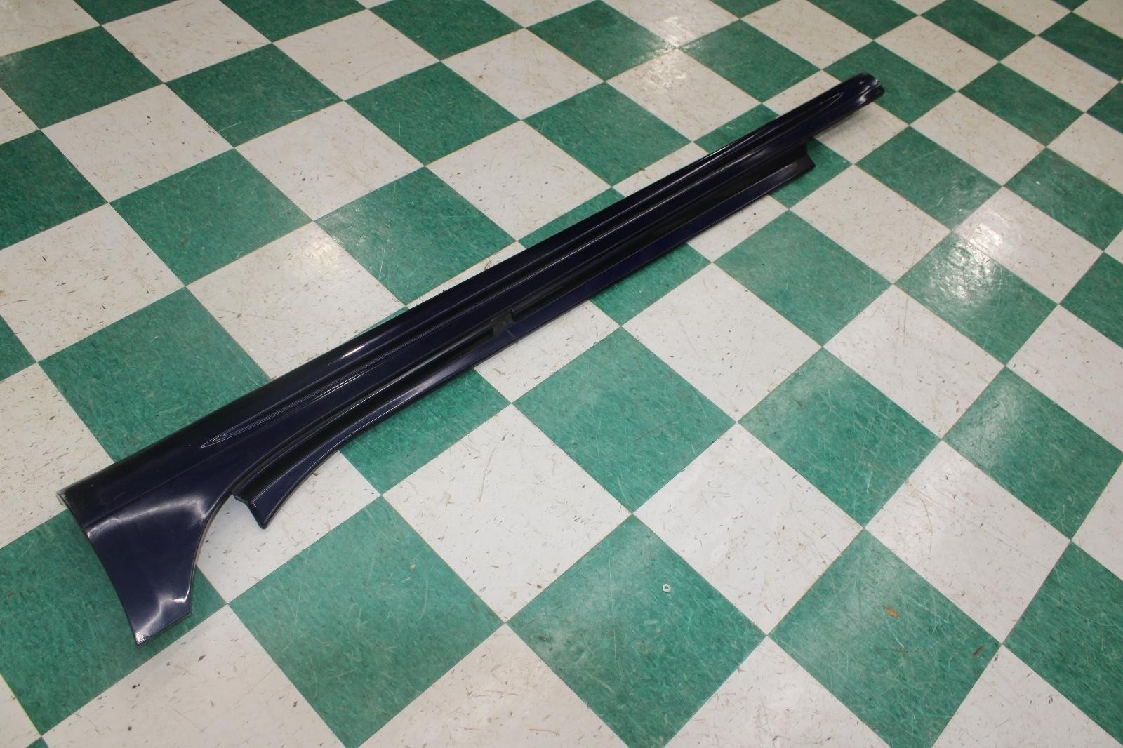 14-19 MASERATI GHIBLI *SCUFFS Blue Left LH Driver Side Skirt Rocker Moulding OEM