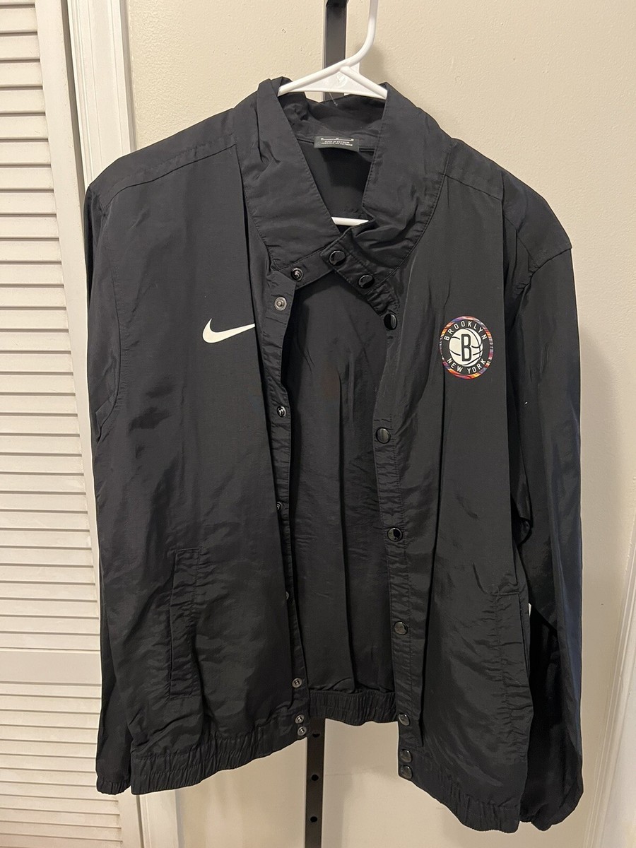 Brooklyn Nets Nike Jacket Medium Size