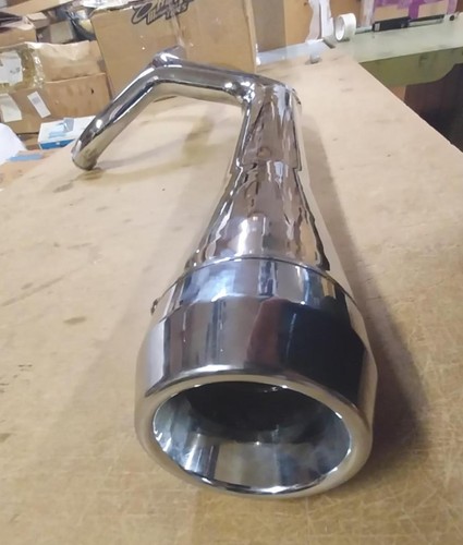 2 Into 1 Exhaust Pipes Chrome 4" Billet Tip FXST Softail Harley Motorcycle New - Picture 4 of 10