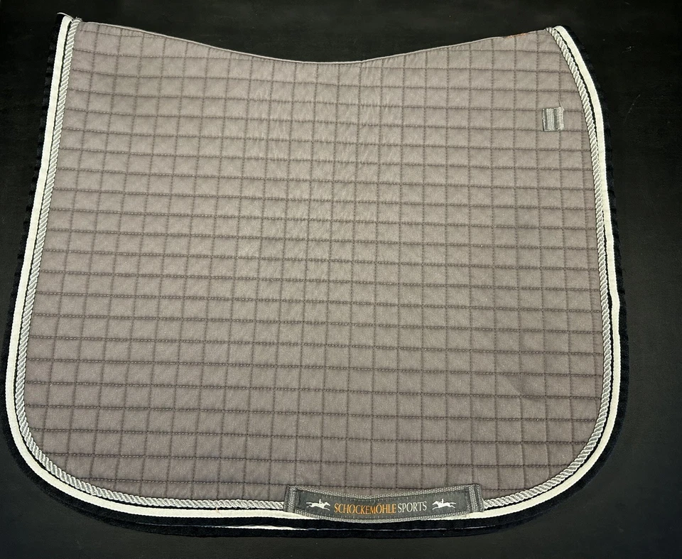 Almohadilla de silla de montar de doma Schockemohle - gris gris con encuadernación negra - completa Foto 3 de 4