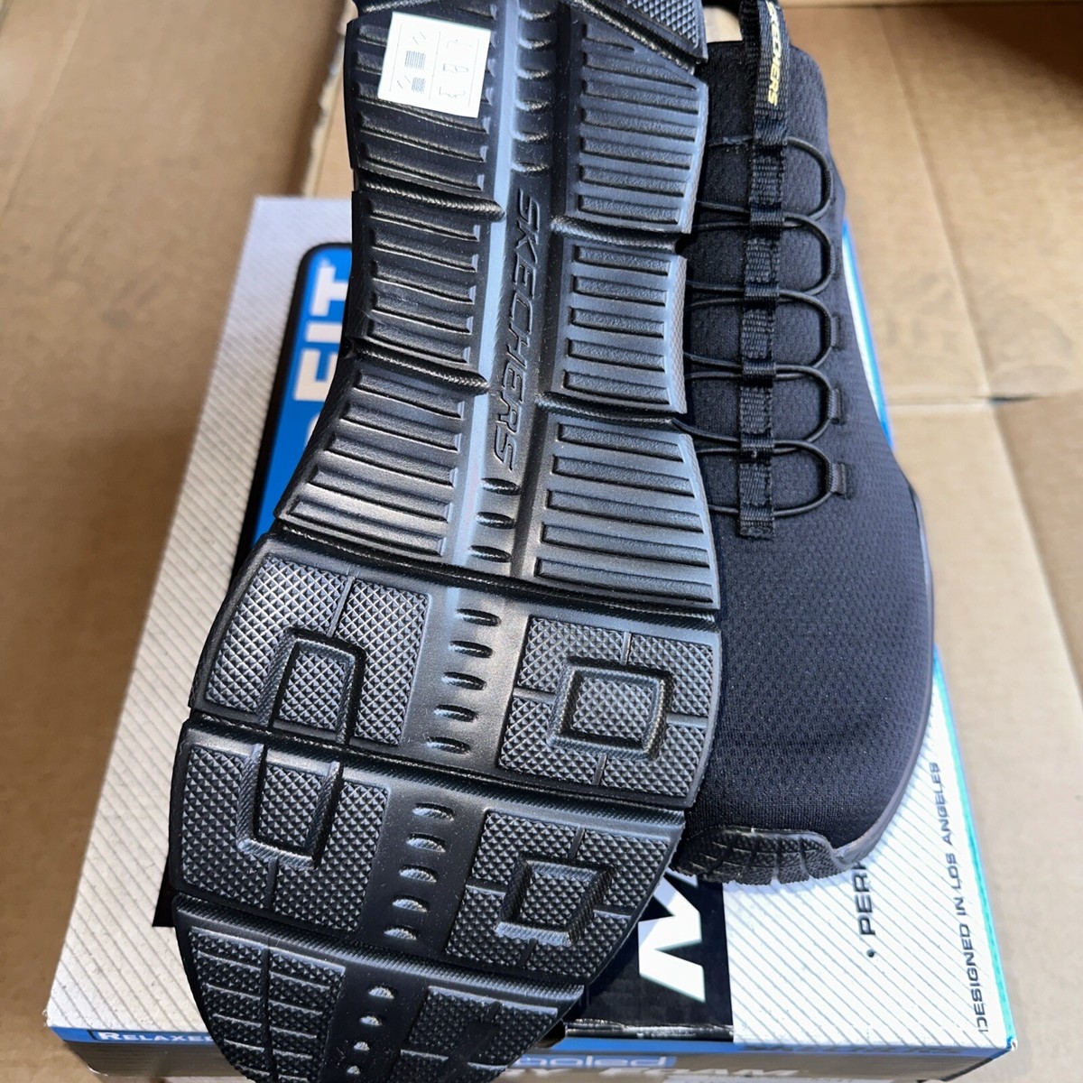 とと Skechers Equalizer 4.0 Volt (232063) Mens Black Lifestyle Sneakers