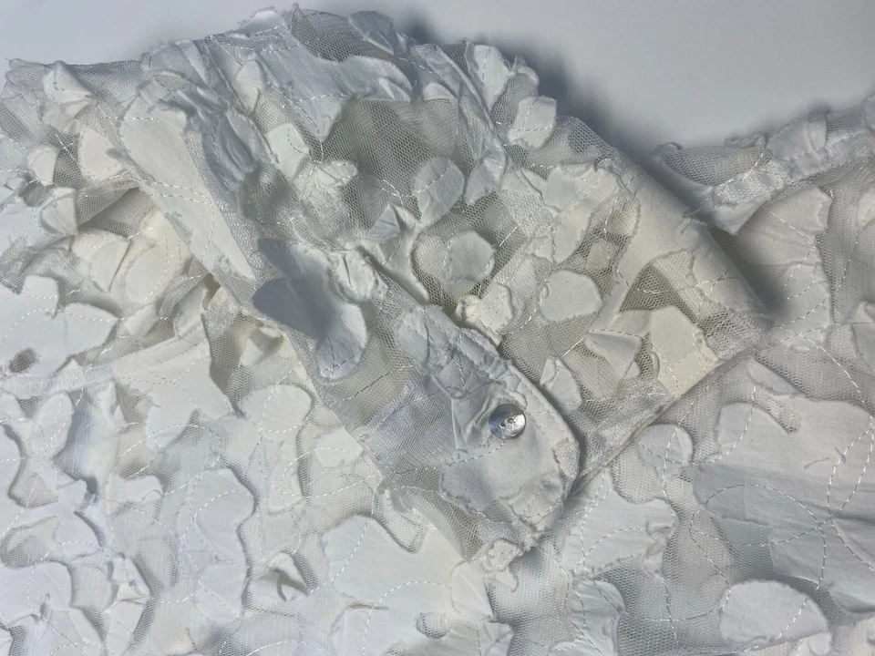 Top Mirasol Blanco Encaje Aplique Flor Abotonada Bordado Fairycore Elegante XL Foto 3 de 4