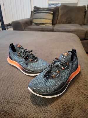 Under Armour Curry Flow Go Glow Black Fresco Blue sz 9 Running Shoes 3025878-001