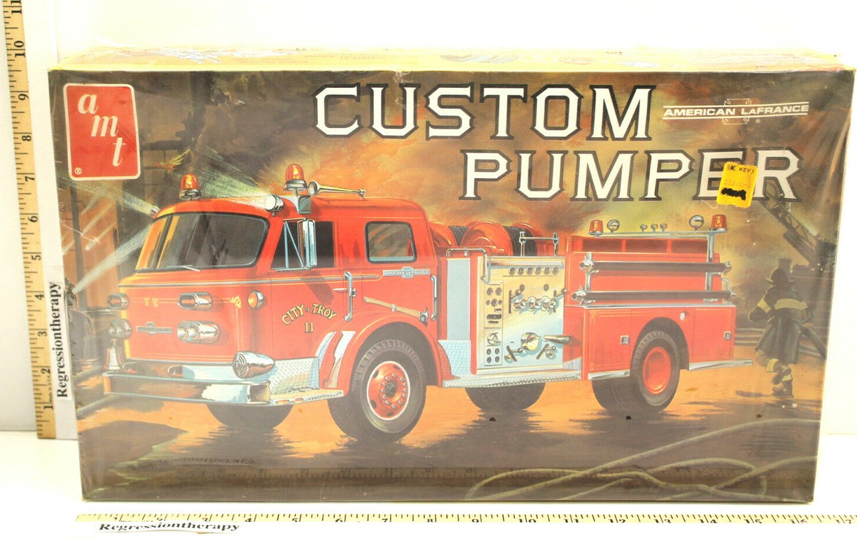AMT 1:25 American LaFrance Custom Pumper Fire Engine Model