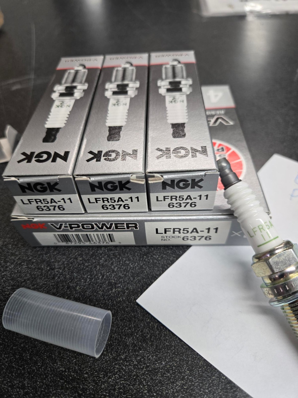 NEW Pack of 4 NGK LFR5A-11  6376 V-Power Spark Plugs Fast Free Shipping