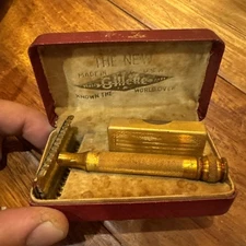 Vintage Gillette Safety Razor THE NEW SET Case & Blade Safe SANITIZED & POLISHED