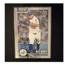 Topps 2026 Series 1 Max Muncy Los Angeles Dodgers Spring Training parallel #252