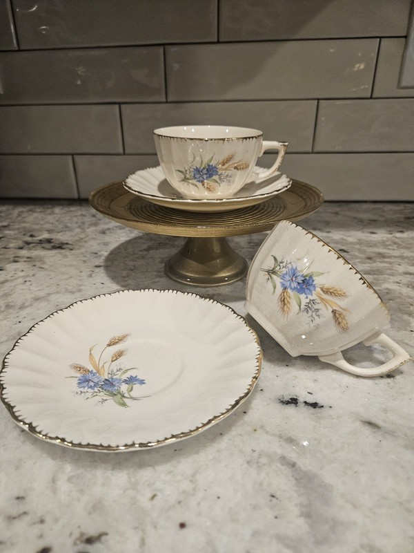 VINTAGE American Limoges Wheatfield Teacup & Saucer with 22K Gold Trim, Set of 2