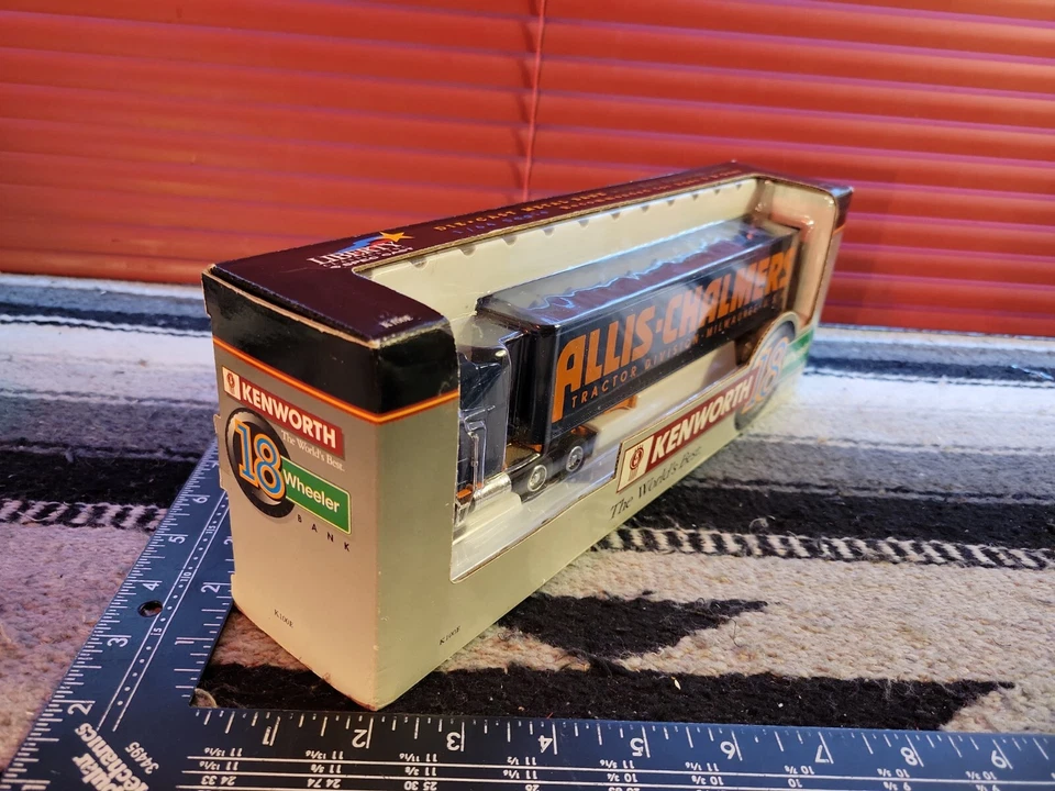 Allis Chalmers Kenworth 18 Wheeler Bank 1/64 Diecast Semi Replica by SpecCast - Image 4 of 4