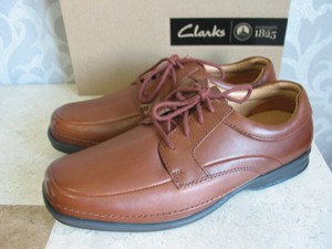 clarks active