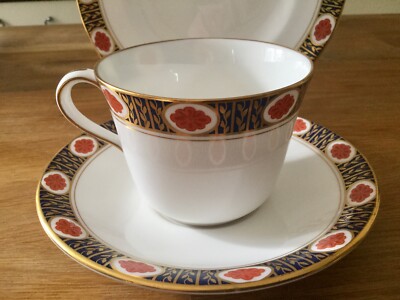 Royal Crown Derby Ambassador Trio Teeservice Bone China Untertasse Tasse Teller 1. Qualität