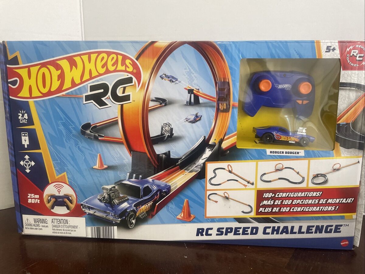 Hot Wheels RC Speed Challenge Track Set with1:64 Scale Hot Wheels RC Speed Challenge Track Set with1:64 Scale