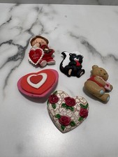 Lot of 5 Vtg Pins Brooches Valentines