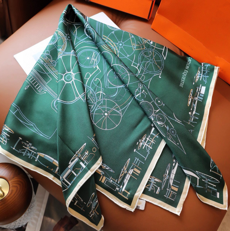 Pure 18 Momme Twill Silk Bandanna Scarf Wrap wheel Print Square Shawl 90X90cm
