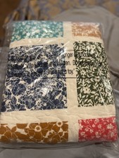 Multi color Quilt 50 x 60 NEW Floral design pattern red/gold/purple/greens/blue