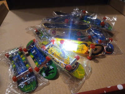 Lighted Mini Skate Boards 9pcs