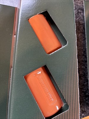 2 x Original Jägermeister Shot Gläser in stylischem Orange - NEU
