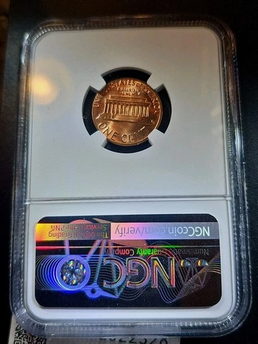 1984-D Lincoln Cent Graded By NGC MS 66 RD. Unrecognized DDO Errors Possible.