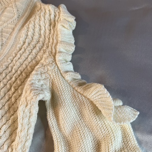Express Cable Knit Sweater Cream Ivory Sz L Cold Shoulder Ruffle Balloon Sleeve - Picture 8 of 16