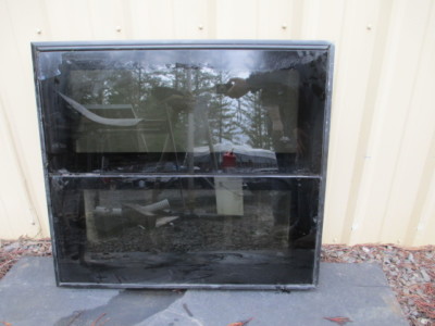RV WINDOWS FLUSH MOUNT CRANK STYLE +EMERGENCY EXIT 30 1/4 X 27 1/4 X 1 7/8 #S301