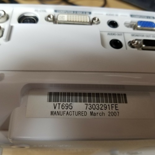 NEC VT695 XGA (1024 x 768) LCD Multimedia Projector - NOT WORKING - Picture 5 of 5