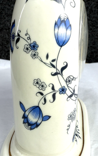 VINTAGE JONAL QUARTZ MANTLE CLOCK Blue Floral Delft Style Pattern Works Great - Picture 6 of 13