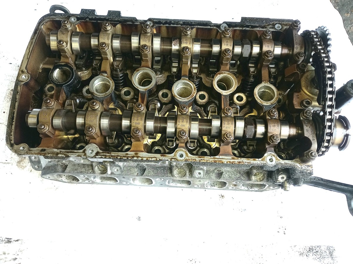 VW Golf MK4 V6 4 Motion 2.8 24V AUE Cylinder Head 022103373A (CH42 