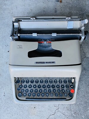 Vintage: Schreibmaschine olivetti studio 44