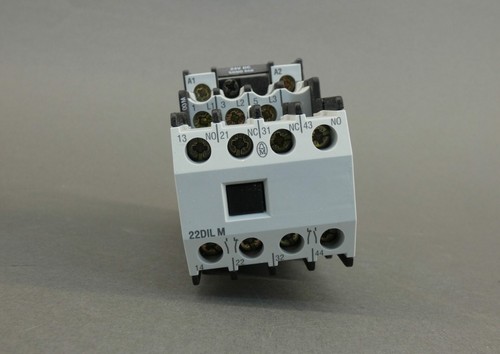 Moeller DIL00M-G/22-SOND658 Contactor 3P AC Operated, 24VDC - NEW Surplus! - Picture 4 of 8