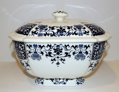 GORGEOUS GIEN FRANCE BLUE & WHITE IBIS SQUARE SOUP TUREEN WITH LID