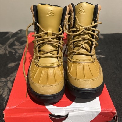 acg waterproof boots