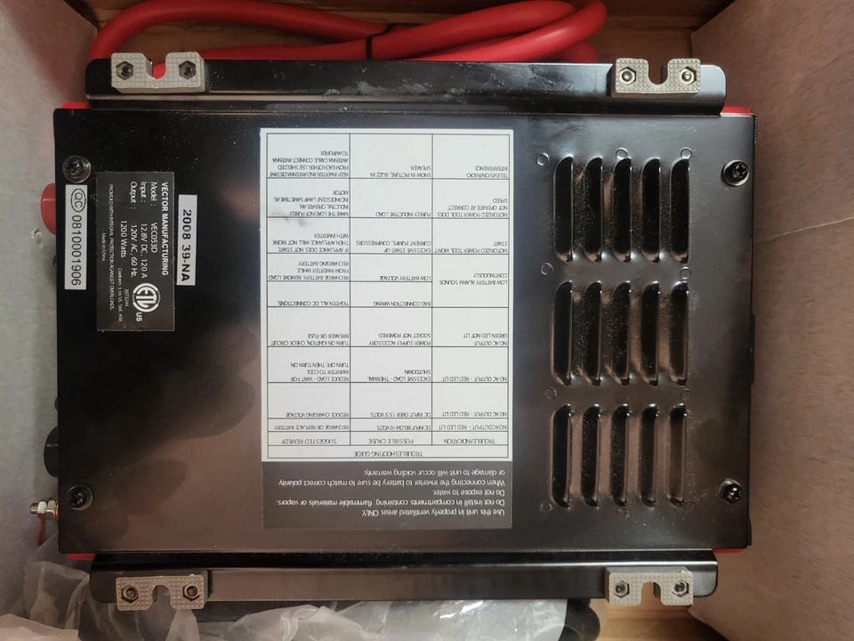 Inversor de corriente Vector Maxx SST 12v 1200w modelo VEC053C con cables Foto 2 de 2