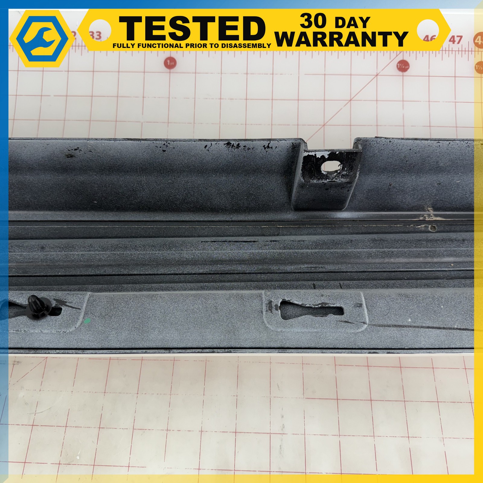 14-17 MASERATI GHIBLI RIGHT PASSENGER SIDE SKIRT ROCKER PANEL MOLDING OEM