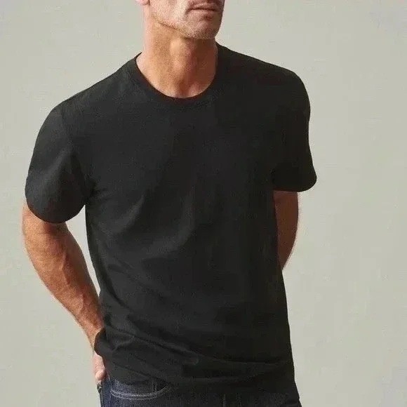 American Giant Mens Black Crew Neck T Shirt Made in USA Size Medium
