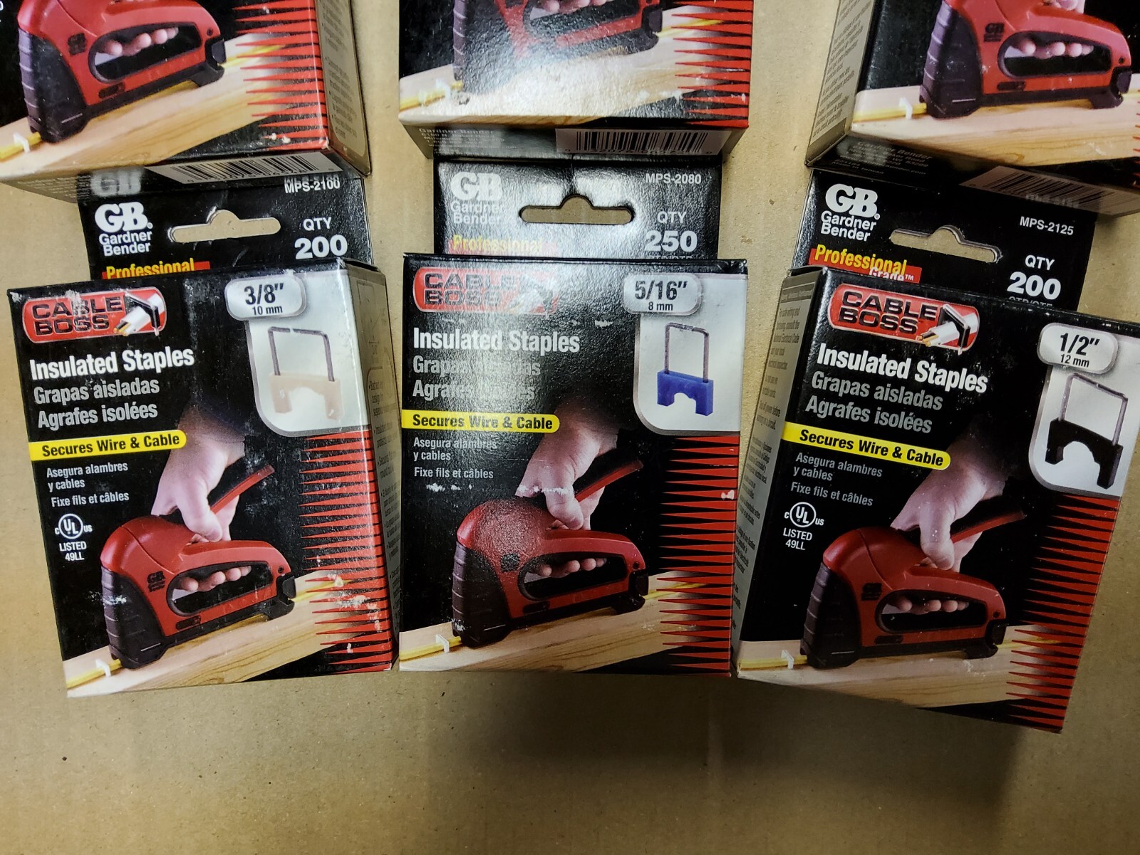 Cable Boss staples 3 Sizes Lightbulb Expert