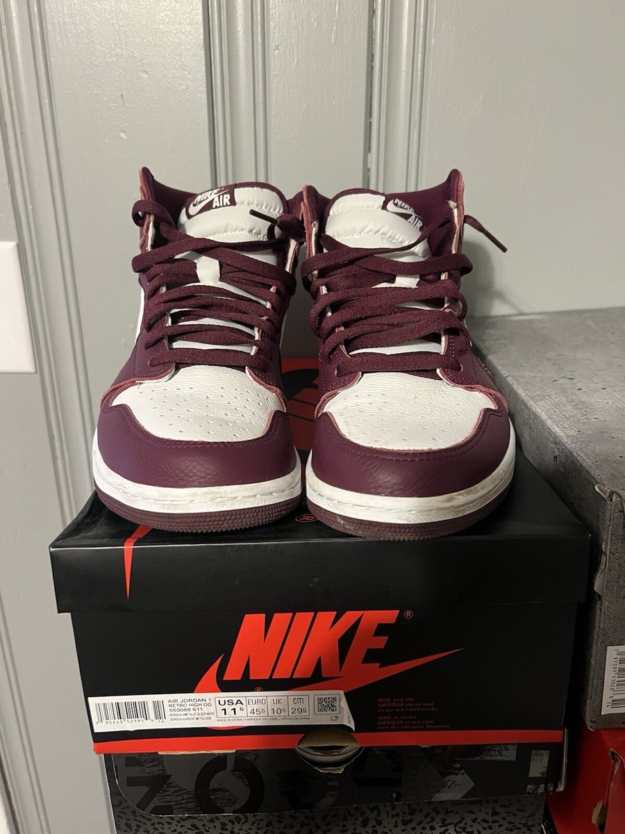 Size 11.5 - Air Jordan 1 Retro High OG Bordeaux - White  display picture 2