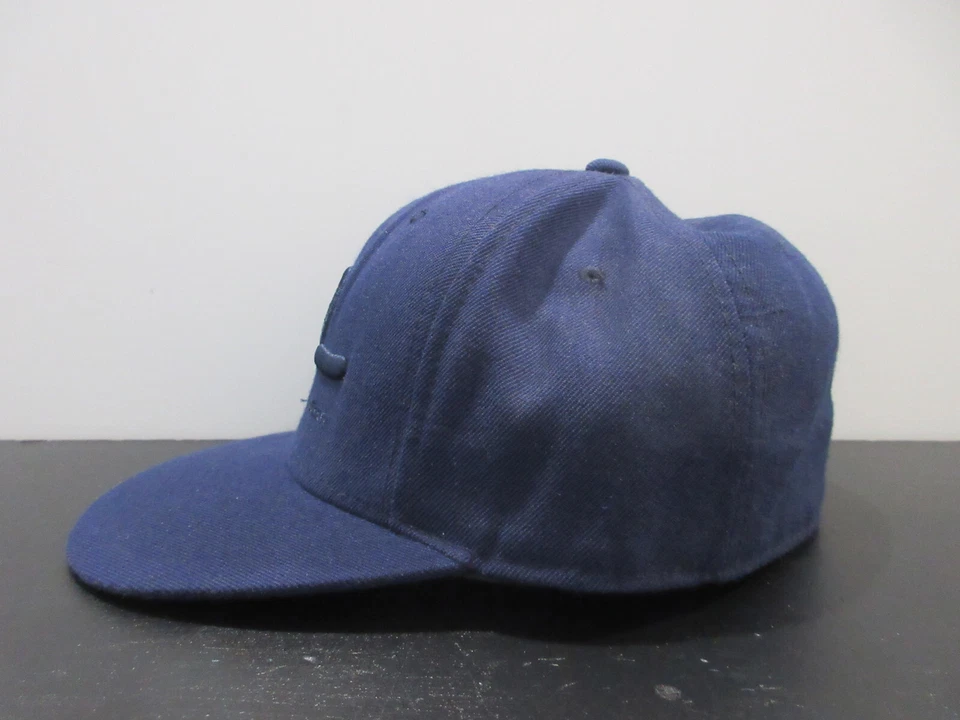 DE COLECCIÓN Rocawear Gorra Ajustada Para Hombres 7 1/4 Azul Jay Z Hip Hop Ropa de Calle Años 90 Y2K Foto 3 de 4