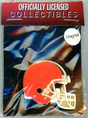Browns Helmet Magnet Cleveland New on Card vintage stock stocking stuffer nfl