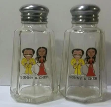 A Nice Set of Sonny & Cher Salt & Pepper Shakers 3¾" Tall