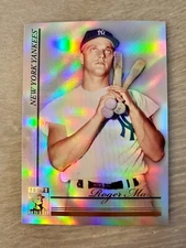 ROGER MARIS 2010 TOPPS TRIBUTE BASE #23 (YANKEES)