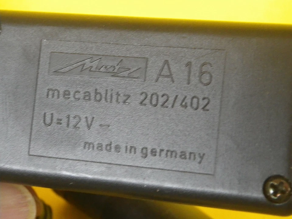 METZ A16 cable de charge 202/402 sur allume cigare 12V - Photo 2/3