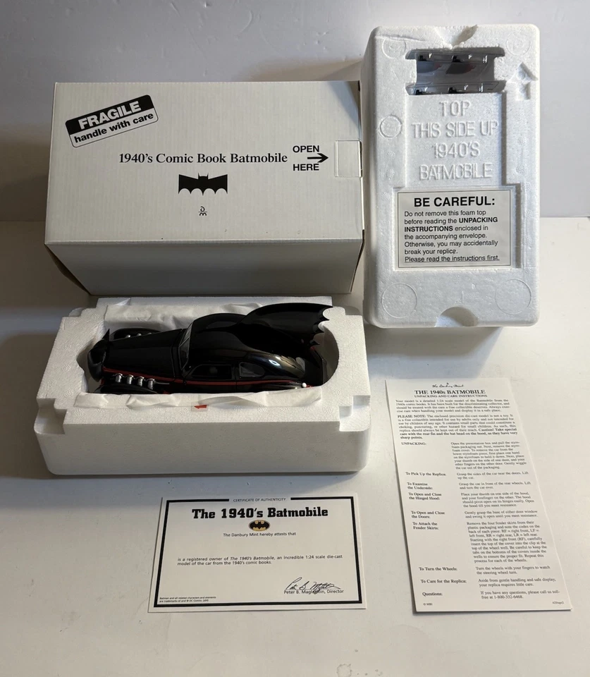 RARO Batimóvil de cómic Danbury como nuevo Batman de los años 40, 1:24 con certificado de autenticidad y caja Foto 2 de 4