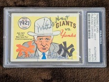 Unique 1968 Fleer (1921 World Series) Casey Stengel / Waite Hoyt AUTOS PSA/DNA