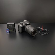 Canon EOS 600D 18MP DSLR + EF-S 18-55mm Kit Objektiv Schwenkdisplay gebraucht