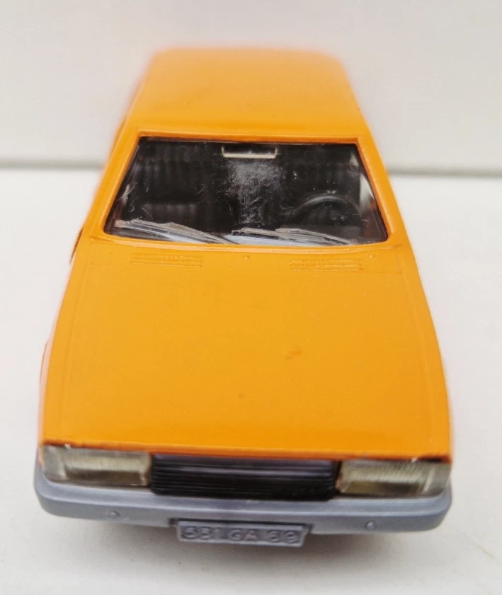 Norev Simca Talbot 1510 neuve jouet ancien métal jet-car - Photo 3/4