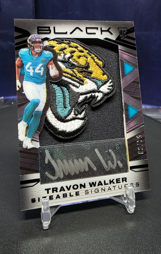 2022 Panini Black Sizeable Signatures Travon Walker Jumbo Jaguars Patch* READ🔥 - Image 3 of 4