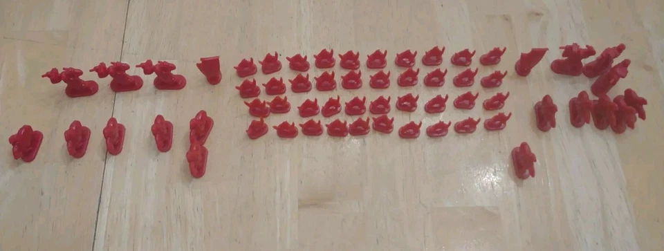 Risk Lord of the Rings Middle Earth Replacement Pieces Red Army 58 Pieces - Image 2 of 2